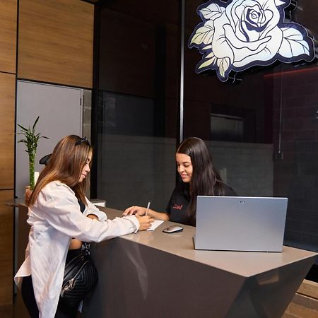 Rosa Negra Haven Cozy Stadio Aparta-Suite Medellín Exterior foto